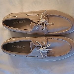 Size 10.5 Timberland shoes beige
